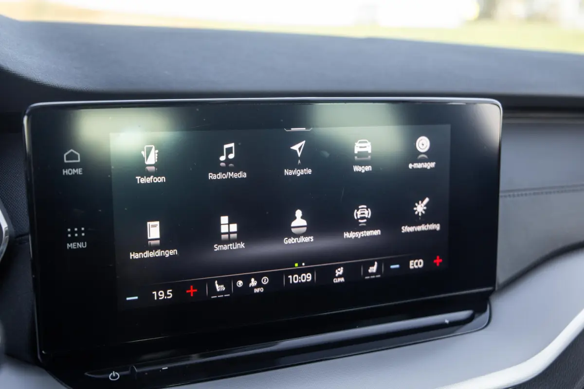 1.4 TSI iV PHEV Business Edition AIRCO / CRUISE CONTROLE / 204 PK / STOELVERWAMRING / NAVI /  CARPLAY / CAMERA