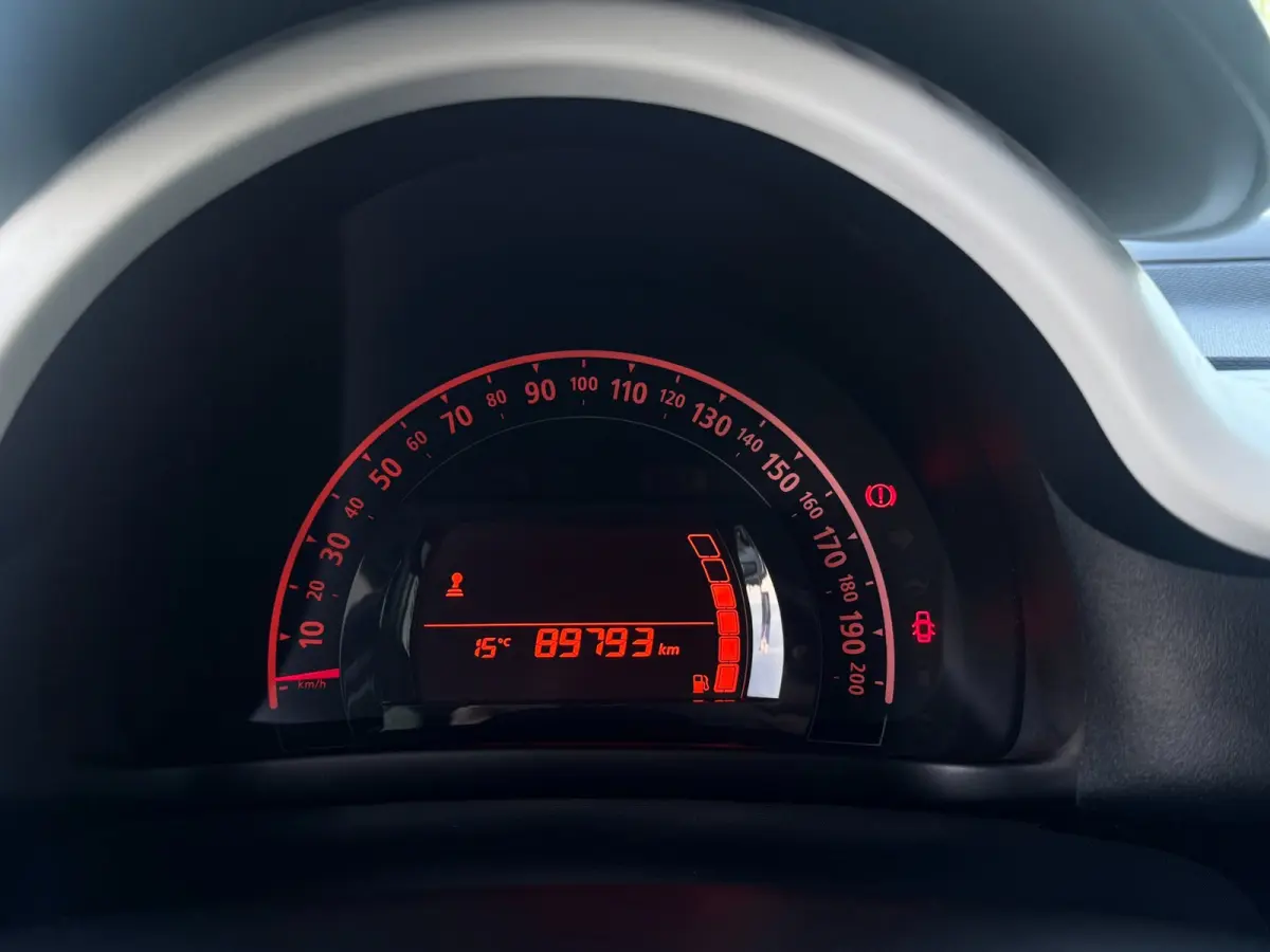 1.0 SCe Collection NL AUTO / GOED ONDERHOUDEN / AIRCO