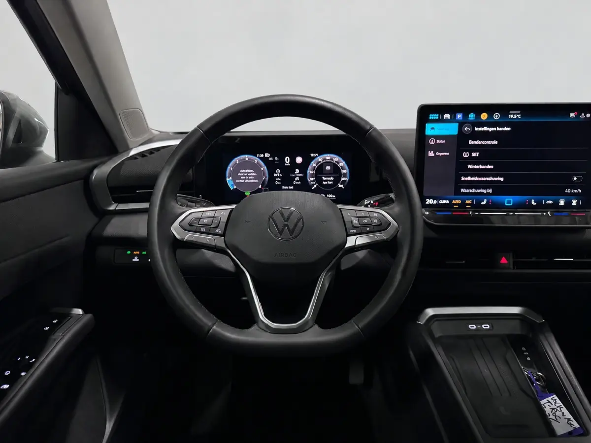 1.5 eTsi Life First Edition ACC Stoelverwarming Lane assist Apple Carplay
