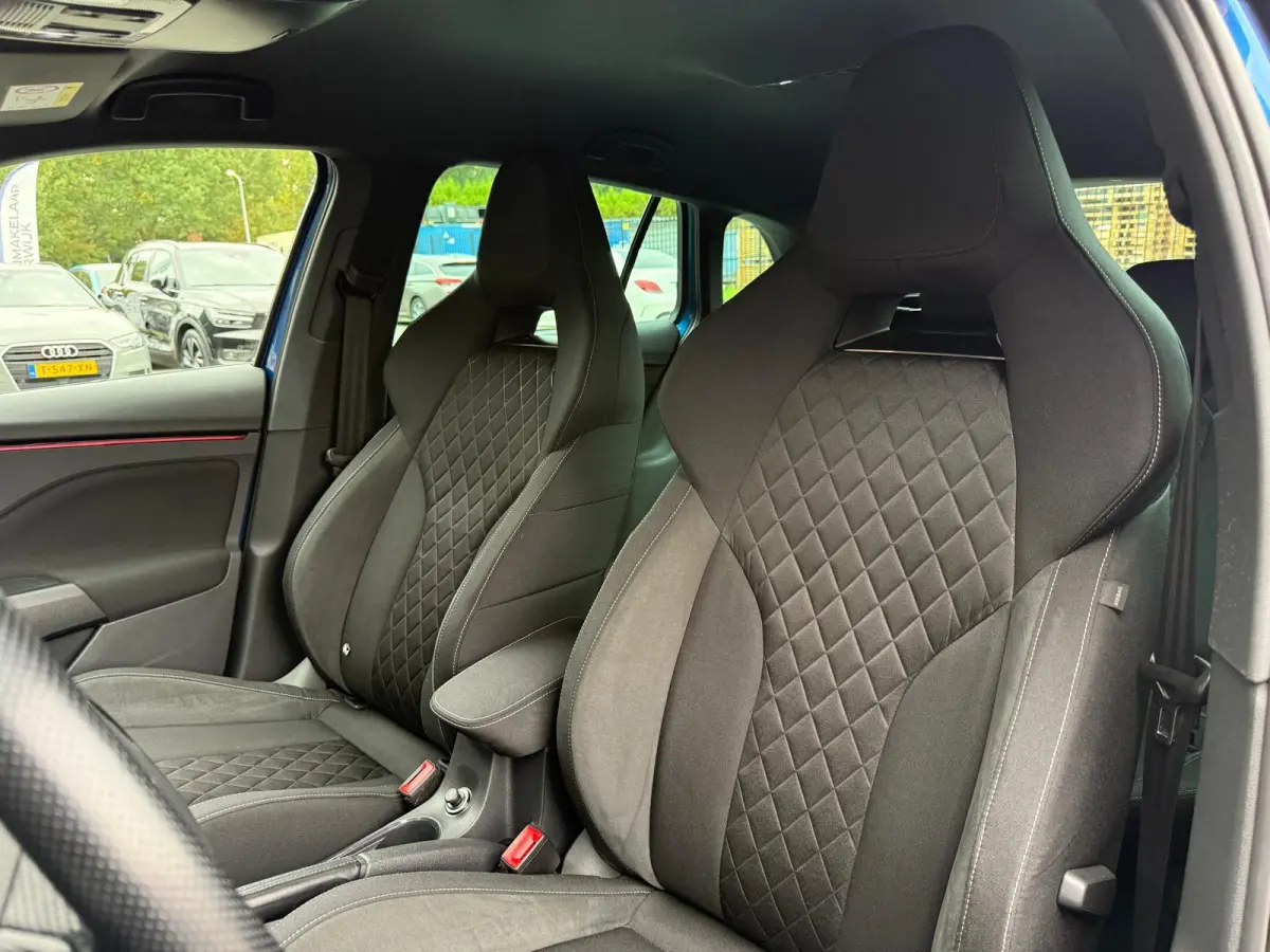 1.5 TSI Sport Business | 1E EIGENAAR |3/6/12MND GARANTIE | AUTOMAAT | CRUISE | CARPLAY | STOELVERWM. | TREKHAAK |