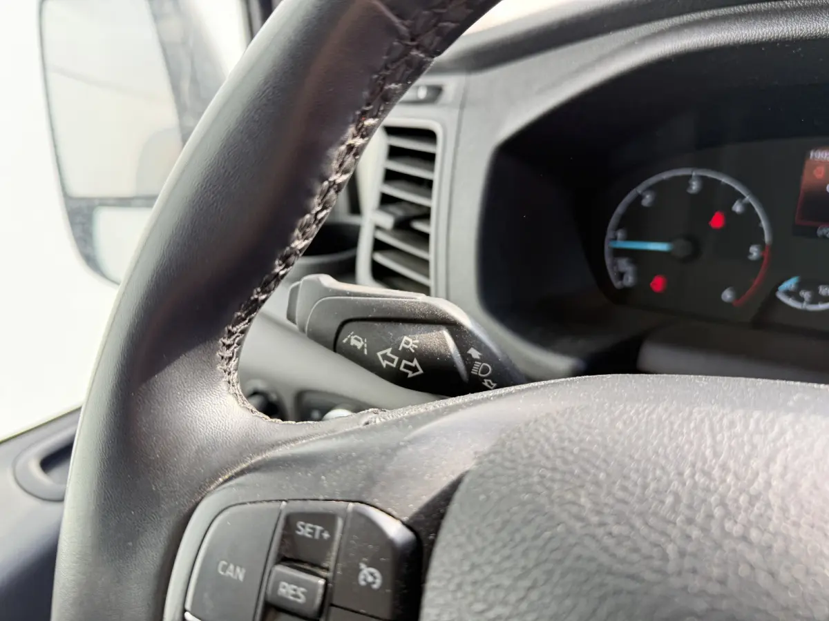2.0 TDCI 130PK L2H2 Airco Cruise Control Bluetooth Parkeersensoren v+a Voorruitverwarming