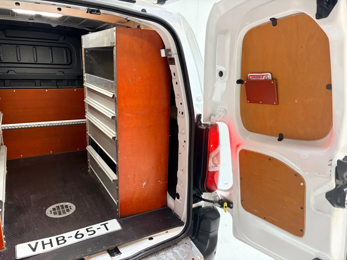 1.5D 102pk euro6 L1H1 Edition, Imperiaal, Kasten, Trekhaak, Airco, Navigatie, CruiseControl, RIJKLAARPRIJS!