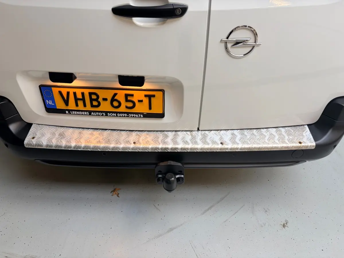 1.5D 102pk euro6 L1H1 Edition, Imperiaal, Kasten, Trekhaak, Airco, Navigatie, CruiseControl, RIJKLAARPRIJS!
