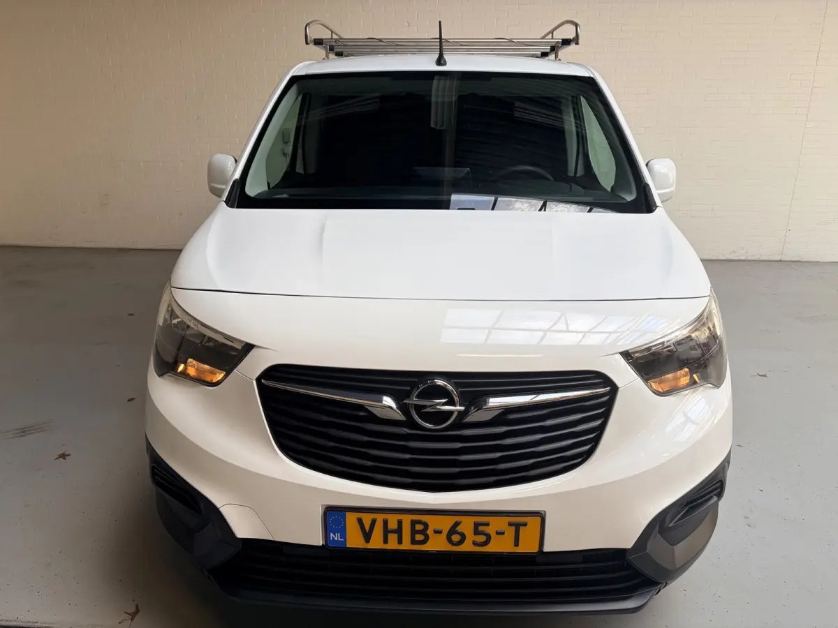 1.5D 102pk euro6 L1H1 Edition, Imperiaal, Kasten, Trekhaak, Airco, Navigatie, CruiseControl, RIJKLAARPRIJS!