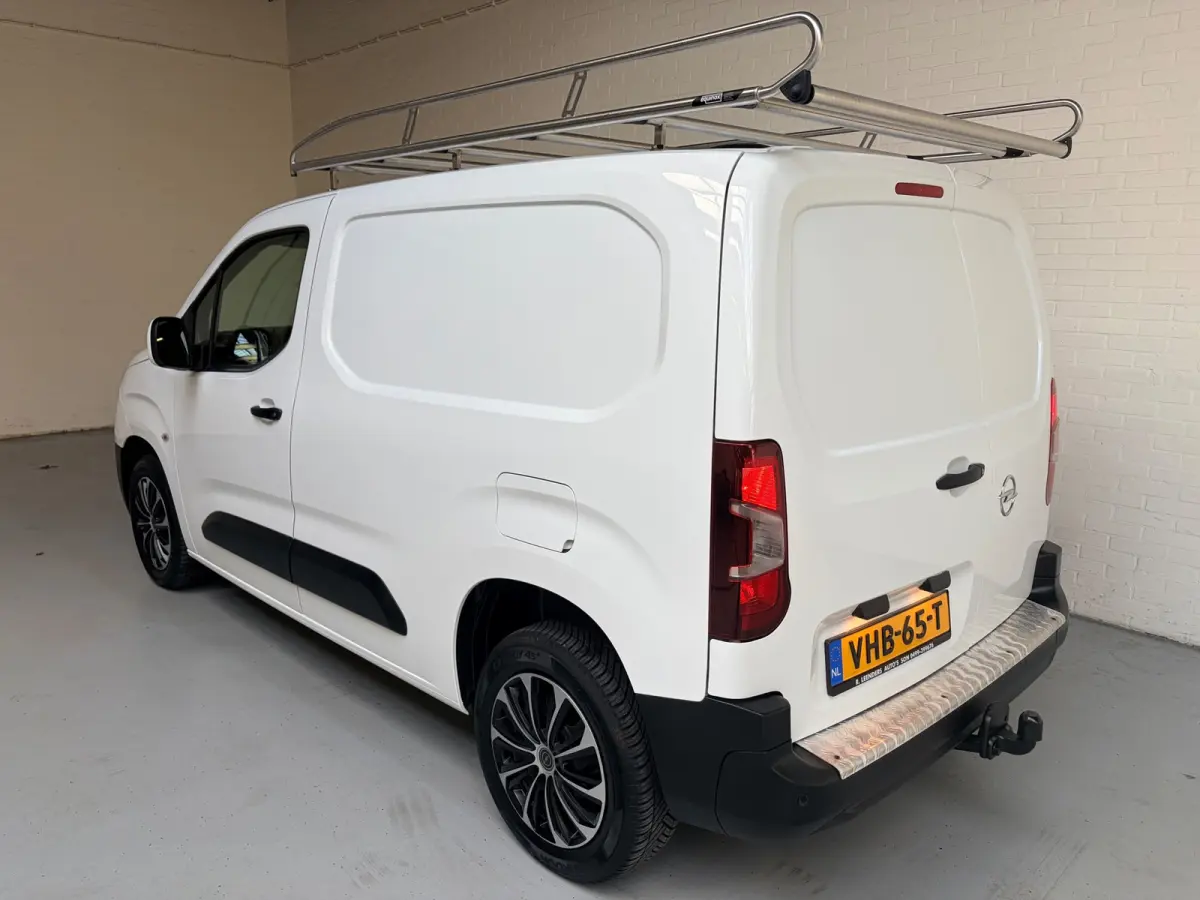 1.5D 102pk euro6 L1H1 Edition, Imperiaal, Kasten, Trekhaak, Airco, Navigatie, CruiseControl, RIJKLAARPRIJS!