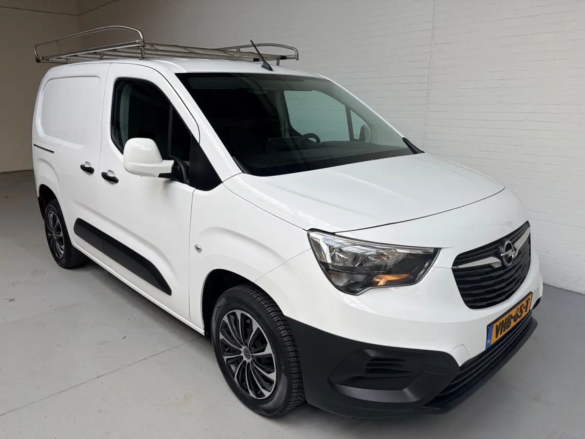 1.5D 102pk euro6 L1H1 Edition, Imperiaal, Kasten, Trekhaak, Airco, Navigatie, CruiseControl, RIJKLAARPRIJS!
