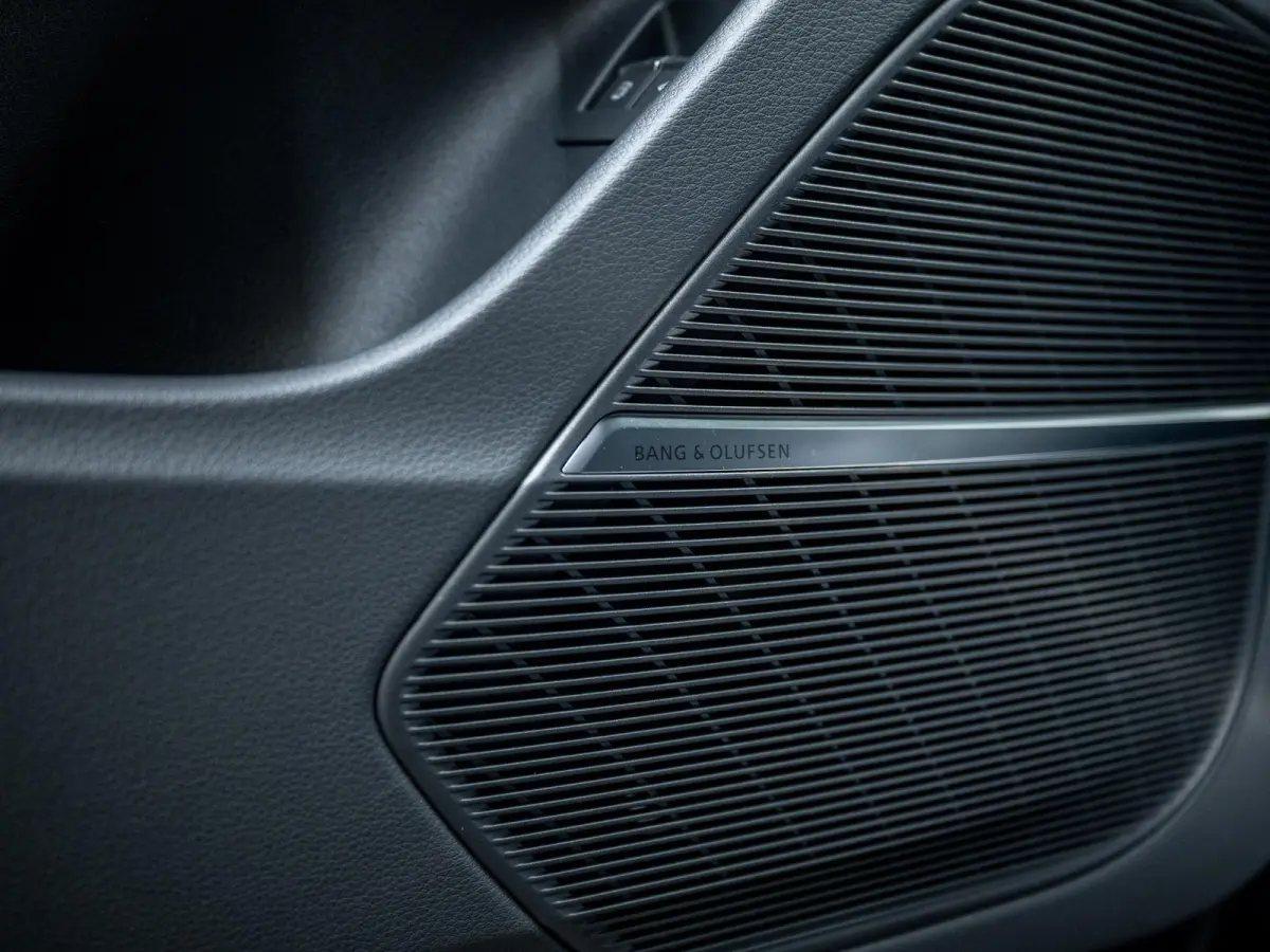 Audi Q8 60 TFSIe Competition ABT | ABT Aerokit | Carbon | Massage | ACC | HUD | Trekhaak |