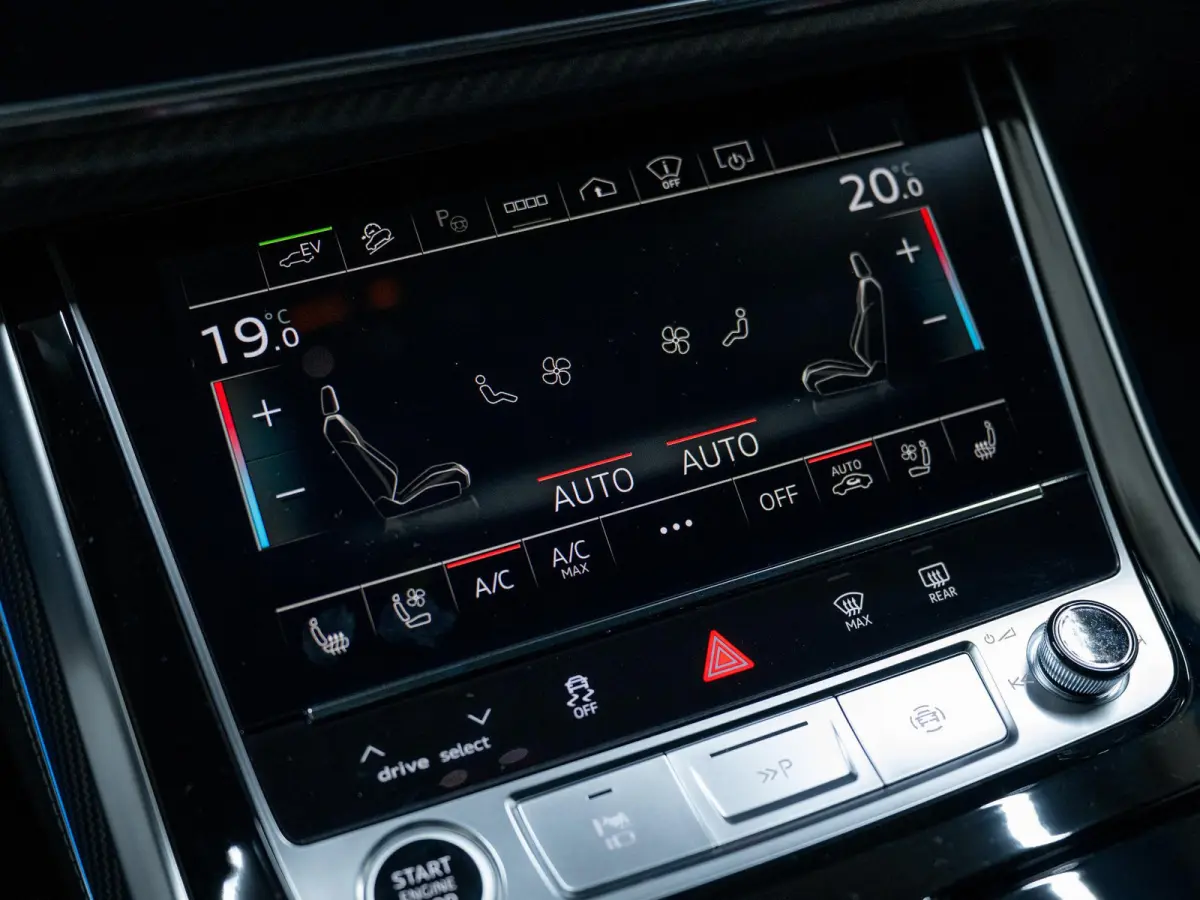 Audi Q8 60 TFSIe Competition ABT | ABT Aerokit | Carbon | Massage | ACC | HUD | Trekhaak |