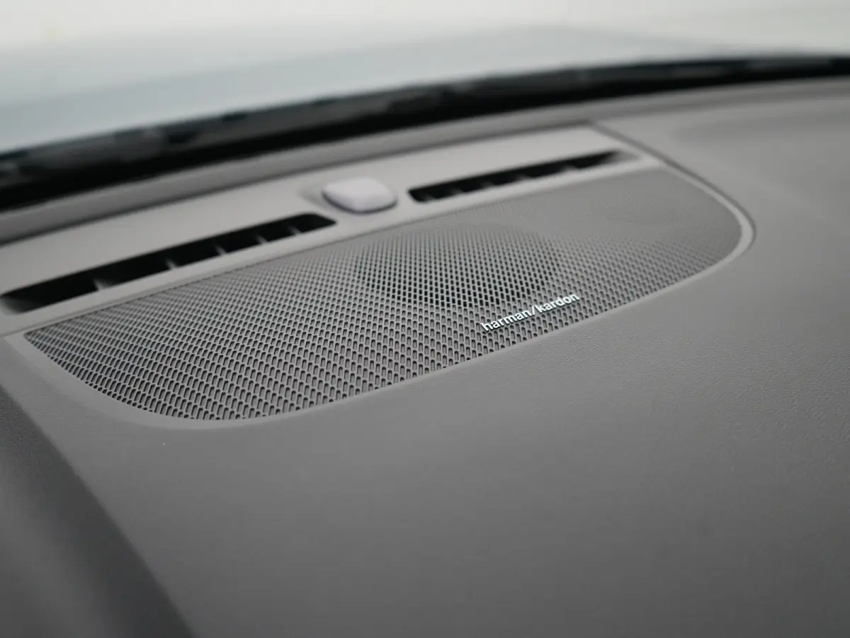 Single Extended Ultimate 82 kWh | 360° | Harman/Kardon | Adaptive Cruise | Trekhaak | Elek stoelen | Stoel- & stuurverwarming | BLIS