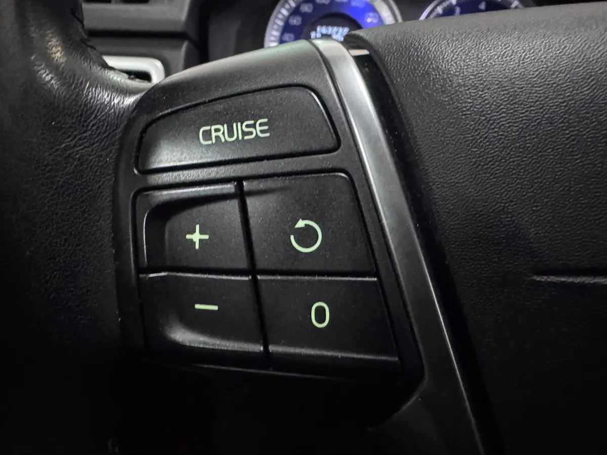 2.0 T5 Summum - R Design - Cruise - Stoelverwarming