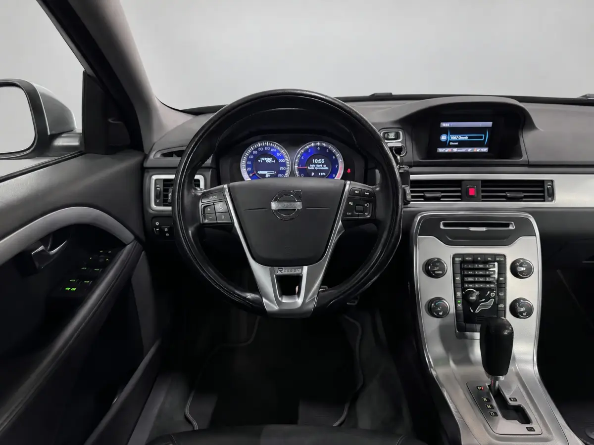 2.0 T5 Summum - R Design - Cruise - Stoelverwarming