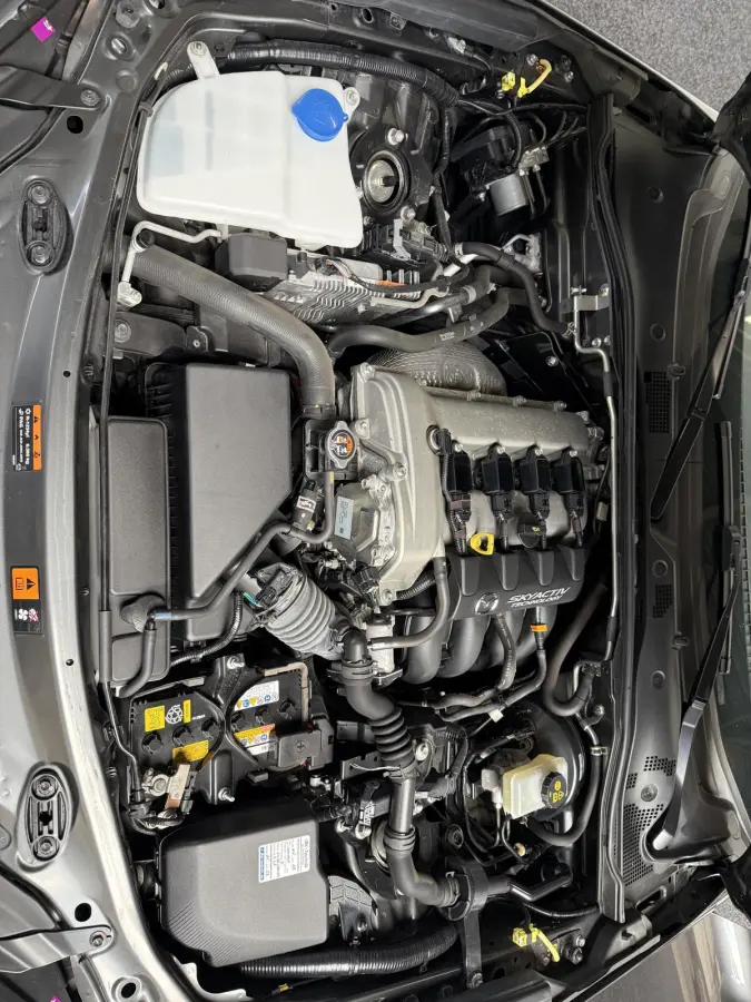 2.0 SkyActiv-G 184 GT-M | LEDER | PDC | CARPLAY | BOSE