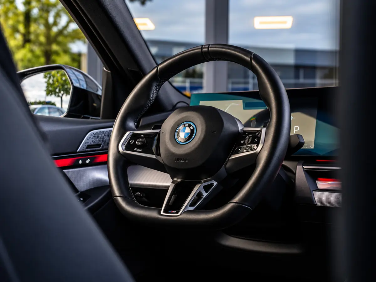 550e M-Sport PRO XDrive|PANO|360°|B&W|INC.BTW|20
