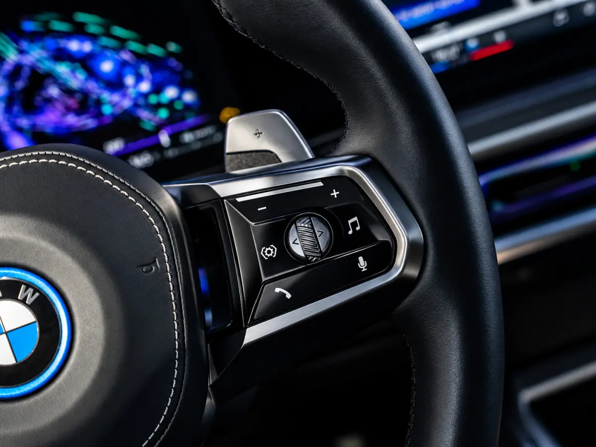 750e XDrive|PANO|SKYLOUNGE|B&W|EL.DEUR|INC.BTW