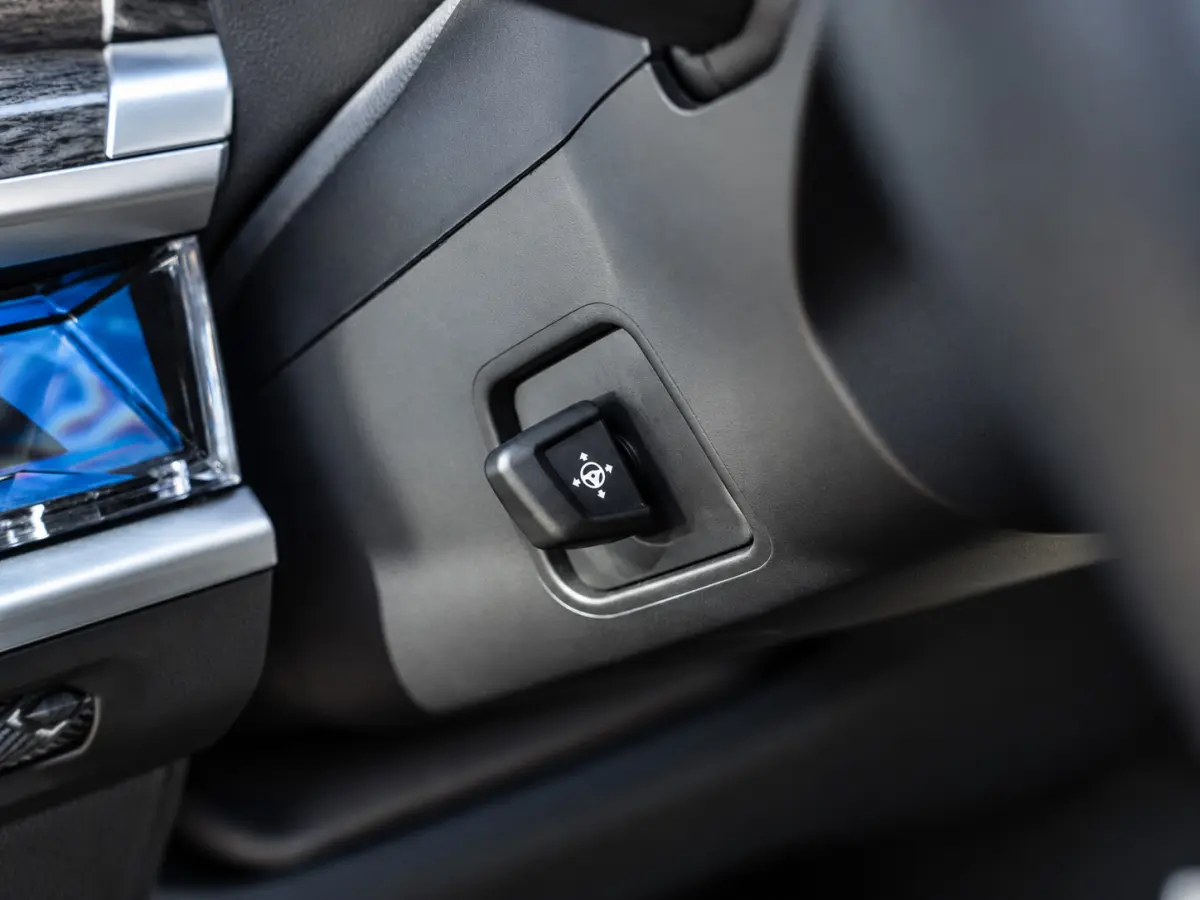750e XDrive|PANO|SKYLOUNGE|B&W|EL.DEUR|INC.BTW