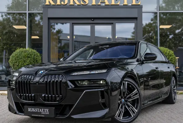750e XDrive|PANO|SKYLOUNGE|B&W|EL.DEUR|INC.BTW