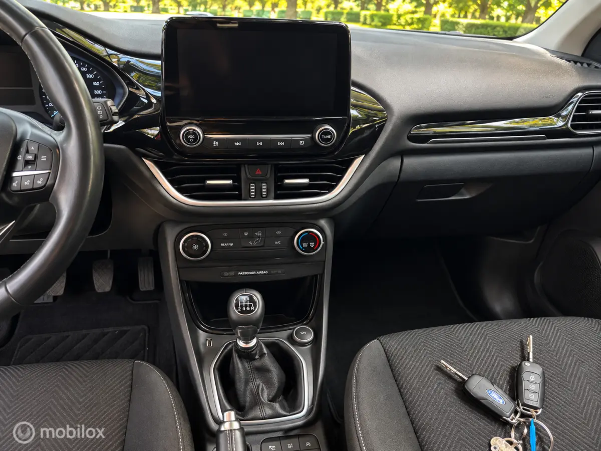 1.0 EcoBoost Connected Apple carplay