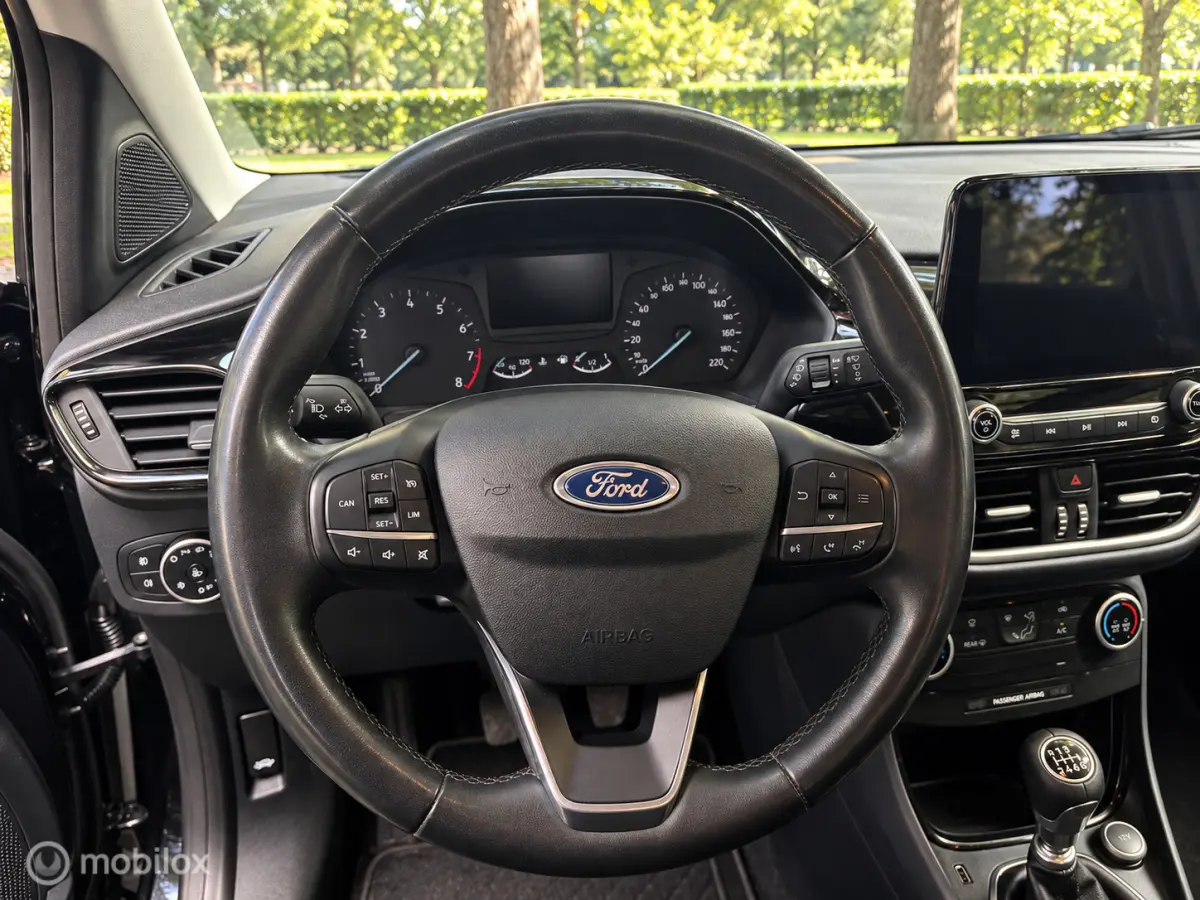 1.0 EcoBoost Connected Apple carplay