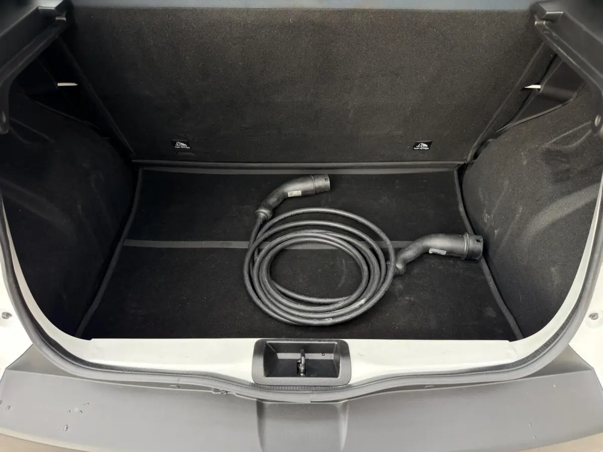 Comfort Plus (Orange Pack) 27 kWh Carplay|Camera|PDC|Cruise