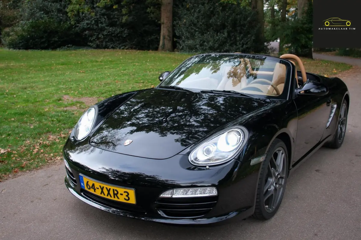 2.9 | Handbak | Sandbeige Leder | CarPlay