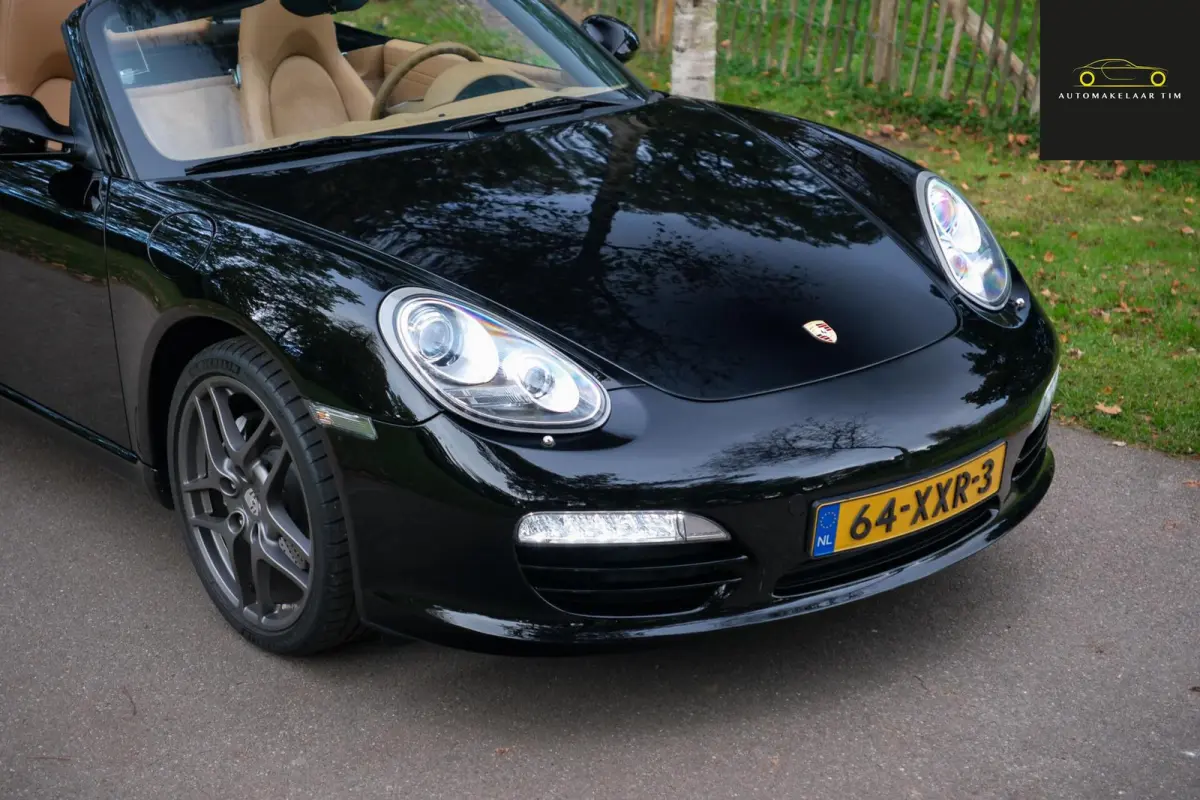 2.9 | Handbak | Sandbeige Leder | CarPlay