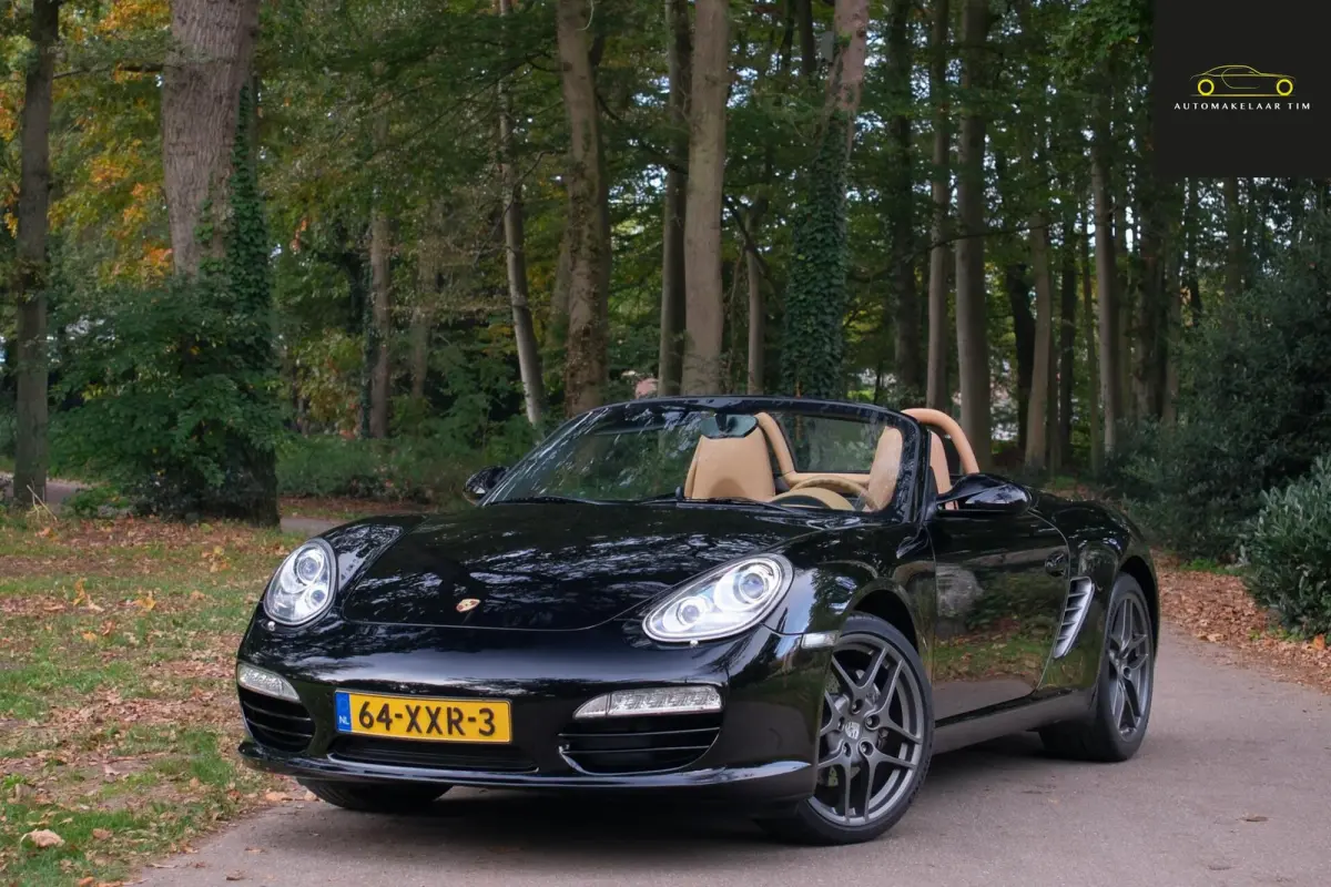2.9 | Handbak | Sandbeige Leder | CarPlay