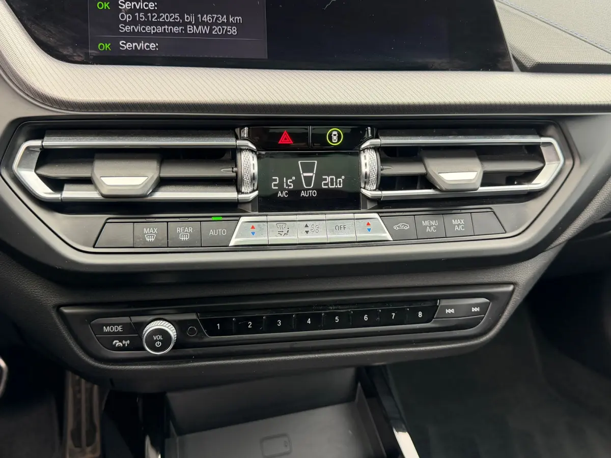 118i Executive Edition M-Sport | Pano | Camera | NL AUTO
