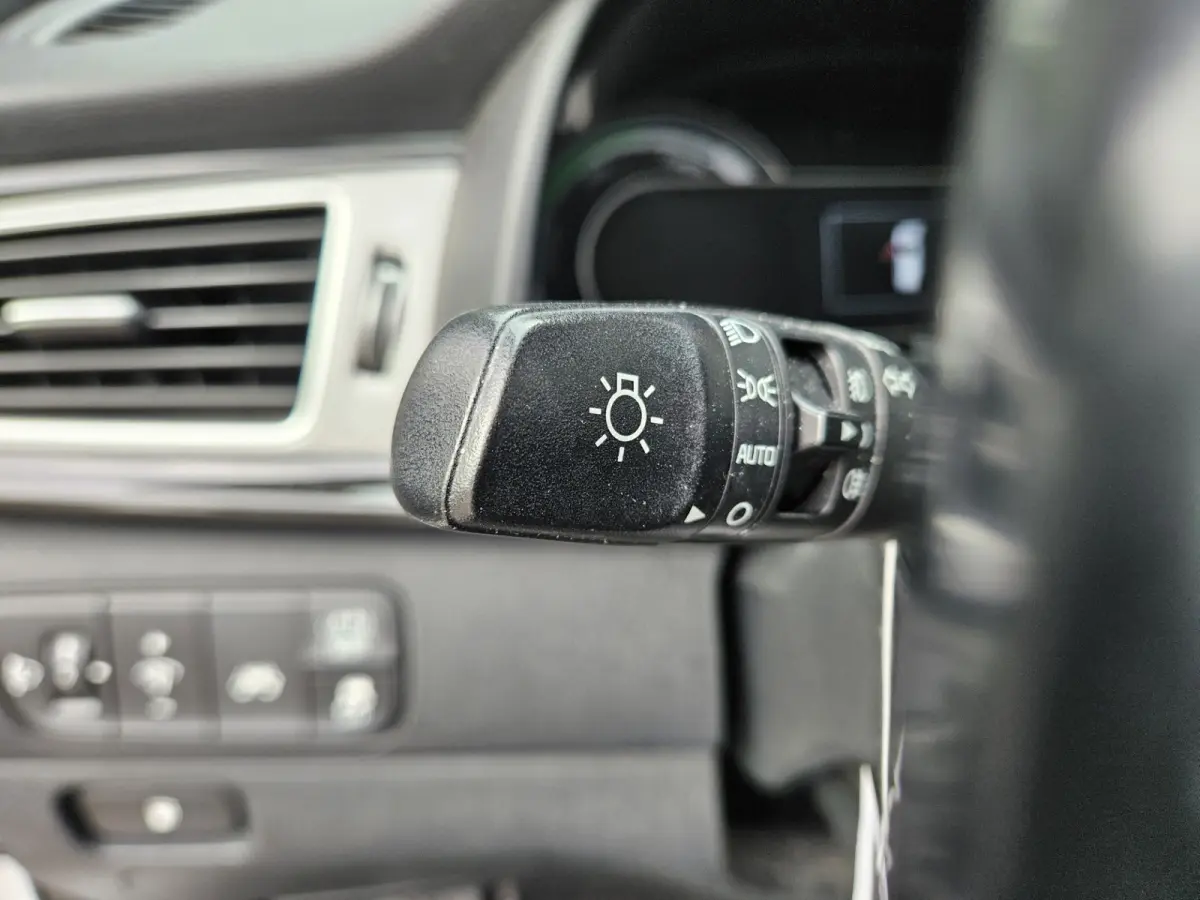 1.6 GDi Hybrid ExecutiveLine Trekhaak! Camera! NAP! Nette Auto! Dealer Onderhouden!