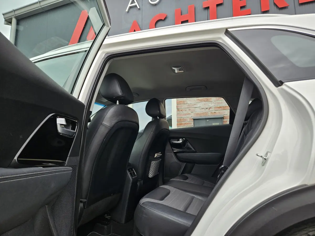 1.6 GDi Hybrid ExecutiveLine Trekhaak! Camera! NAP! Nette Auto! Dealer Onderhouden!