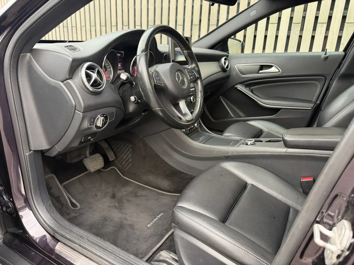 250 4Matic Prestige / Leer / Panodak / Camera / Trekhaak