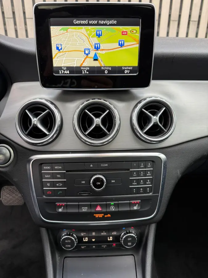 250 4Matic Prestige / Leer / Panodak / Camera / Trekhaak