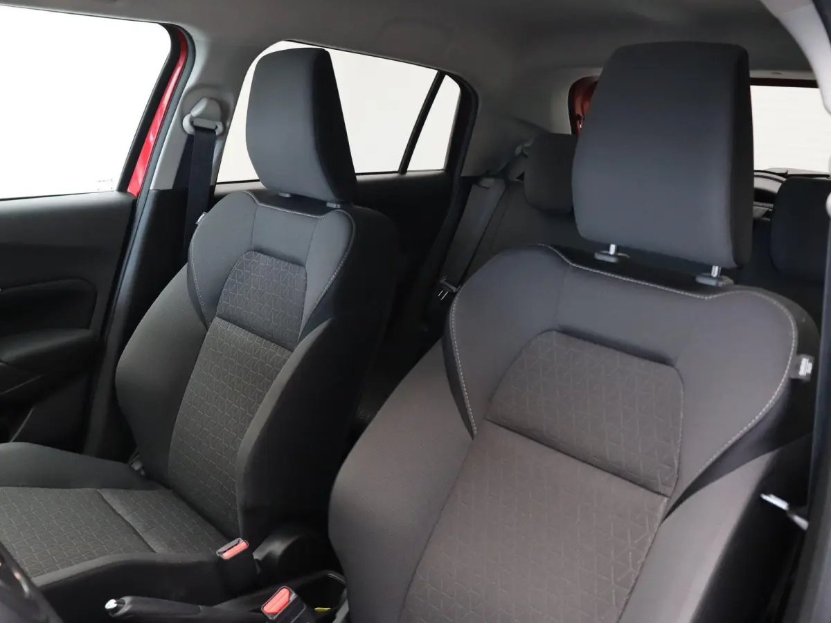 1.2 Select Smart Hybrid | Adaptieve cruise control | Stoelverwarming | Apple carplay / Android Auto | Achteruitrijcamera |