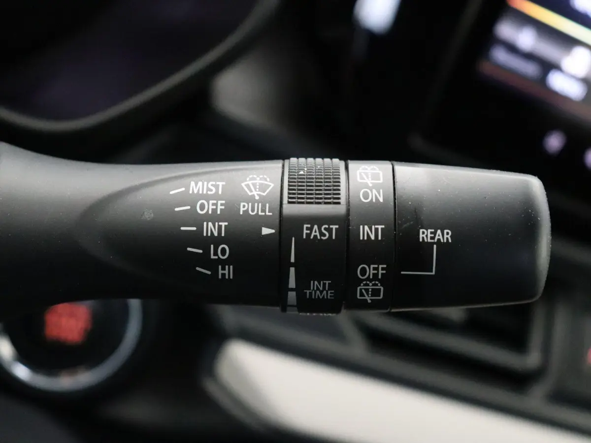 1.2 Select Smart Hybrid | Adaptieve cruise control | Stoelverwarming | Apple carplay / Android Auto | Achteruitrijcamera |
