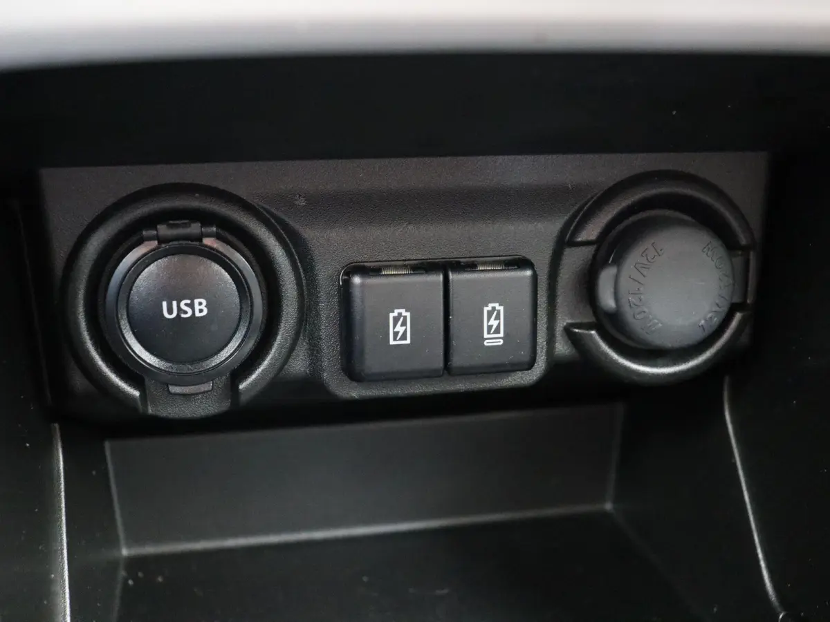 1.2 Select Smart Hybrid | Adaptieve cruise control | Stoelverwarming | Apple carplay / Android Auto | Achteruitrijcamera |
