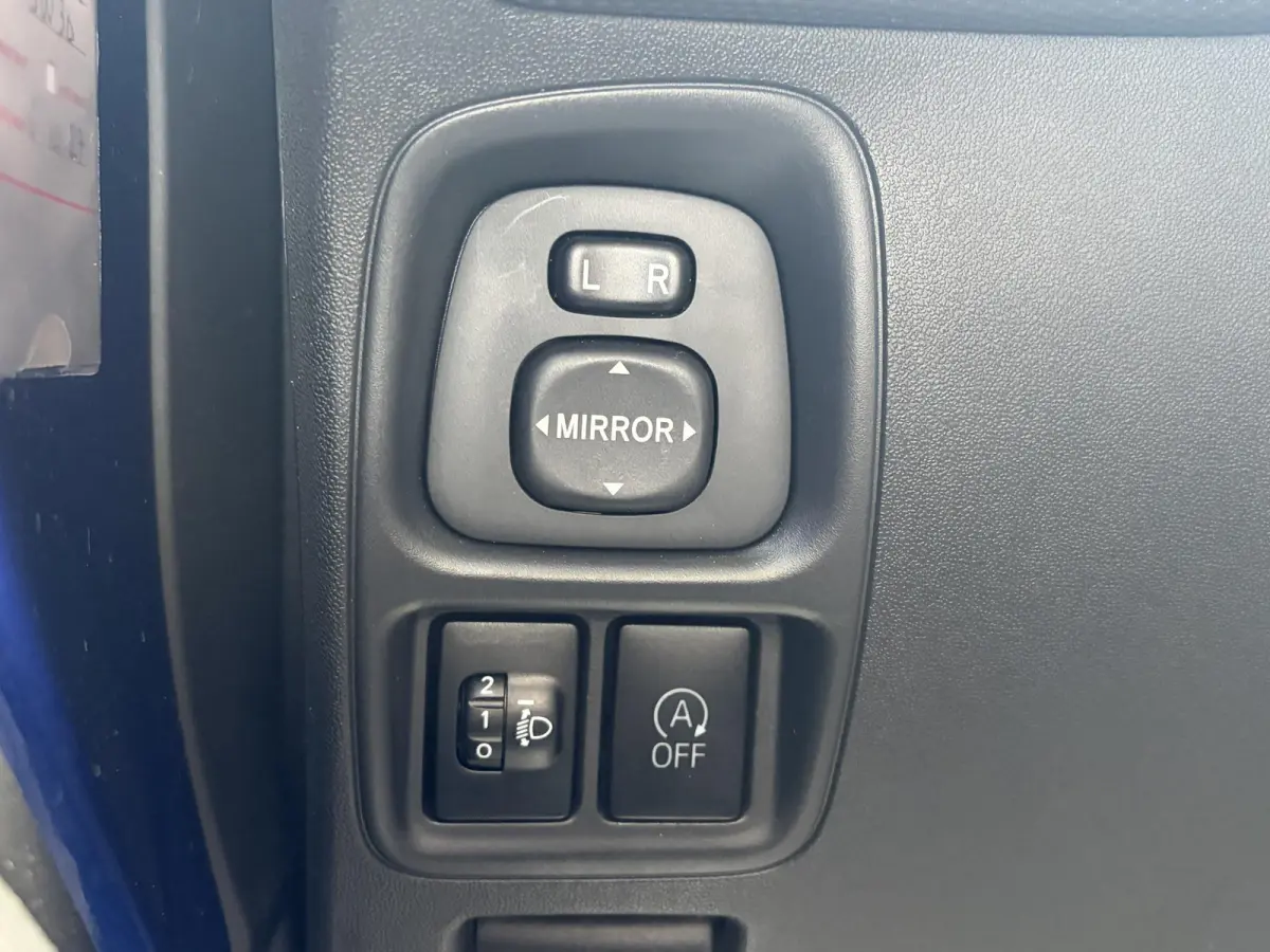 1.0 VTi Shine | Climate | Apple CarPlay | Achteruitrijcamera | Elektrische ramen | Nieuwe banden | Mooie auto!!
