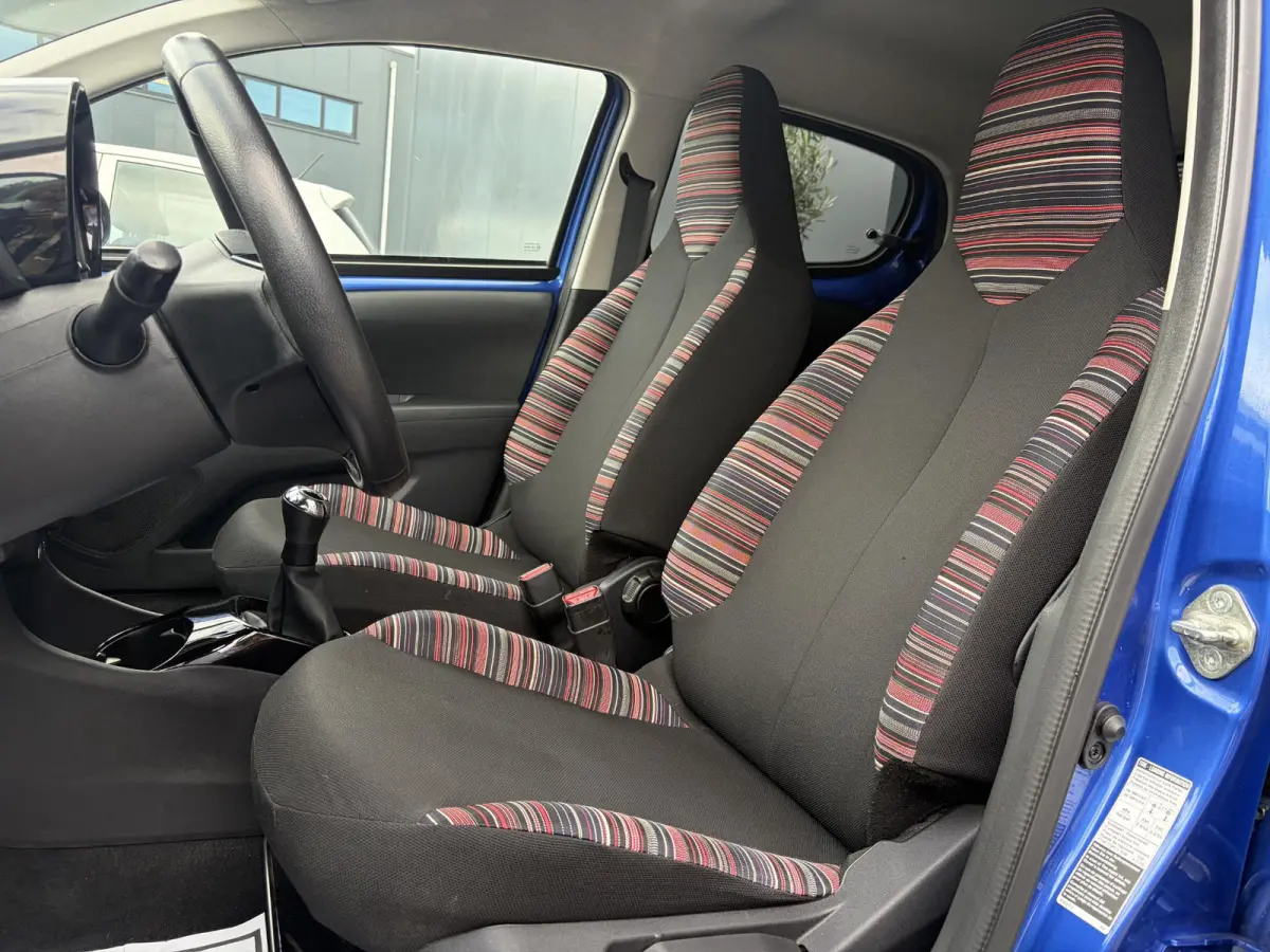 1.0 VTi Shine | Climate | Apple CarPlay | Achteruitrijcamera | Elektrische ramen | Nieuwe banden | Mooie auto!!