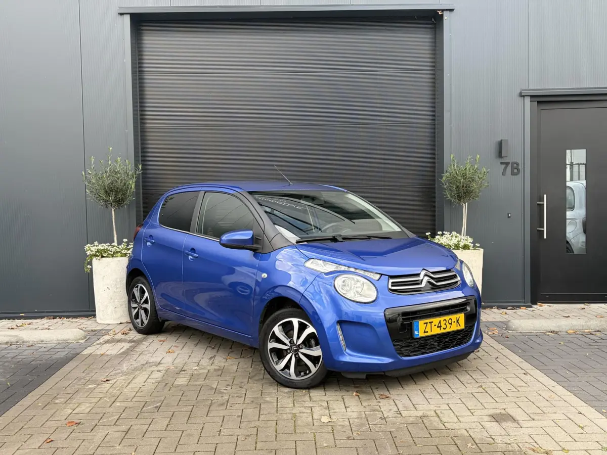 1.0 VTi Shine | Climate | Apple CarPlay | Achteruitrijcamera | Elektrische ramen | Nieuwe banden | Mooie auto!!