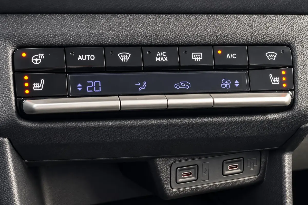 1.2 Turbo Hybrid GS 7p. 110 pk | Navi | Camera | PDC | Cruise controle | Climate
