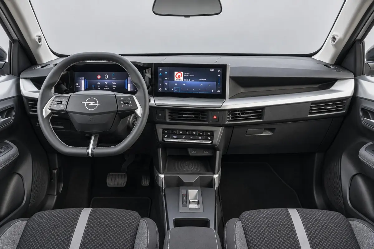 1.2 Turbo Hybrid GS 7p. 110 pk | Navi | Camera | PDC | Cruise controle | Climate