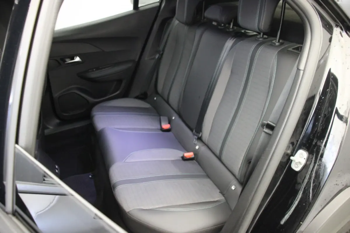 Allure Pack 50 kWh - Digitaal Cockpit, Carplay, Camera, Half Leer, Stoelverw. SOH 89,44%