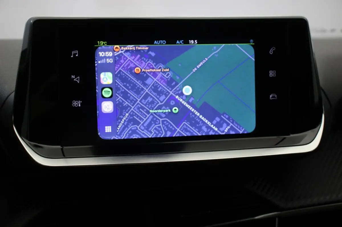 Allure Pack 50 kWh - Digitaal Cockpit, Carplay, Camera, Half Leer, Stoelverw. SOH 89,44%