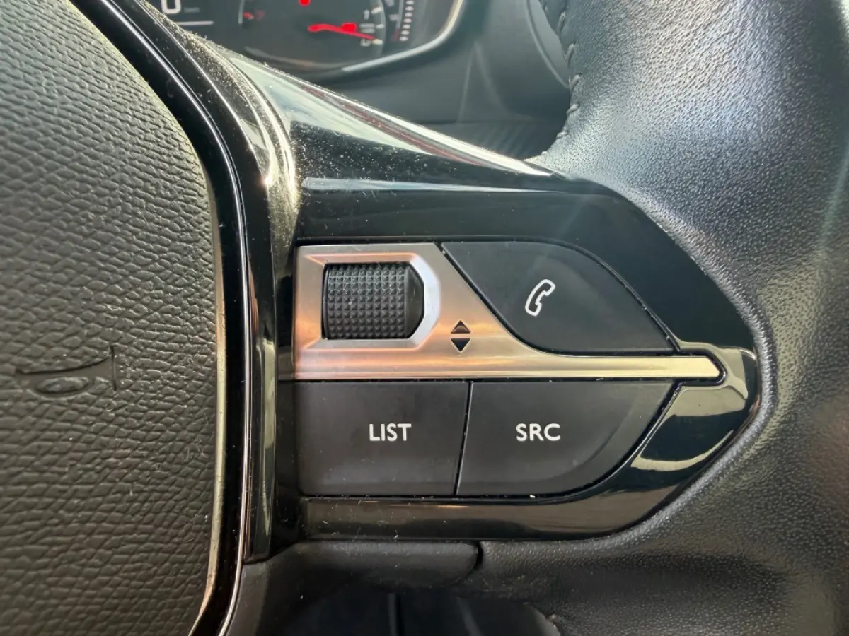 1.2 PT B.L. ACTIVE NAVI AIRCO/ECC CRUISE CONTROL PDC