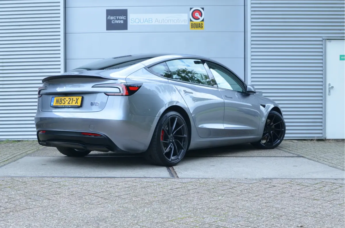 Performance AWD 78 kWh Highland, AutoPilot4.0 (FSD 99,- p/mnd)