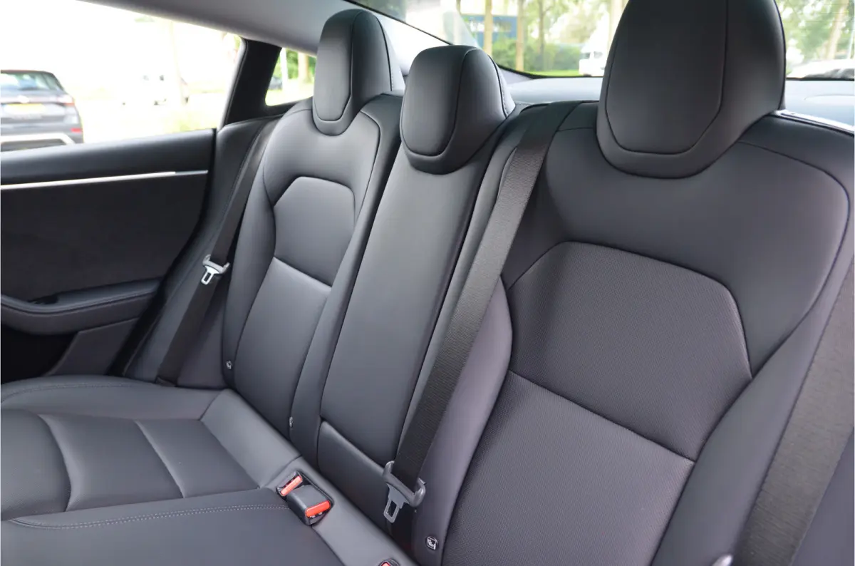 Performance AWD 78 kWh Highland, AutoPilot4.0 (FSD 99,- p/mnd)