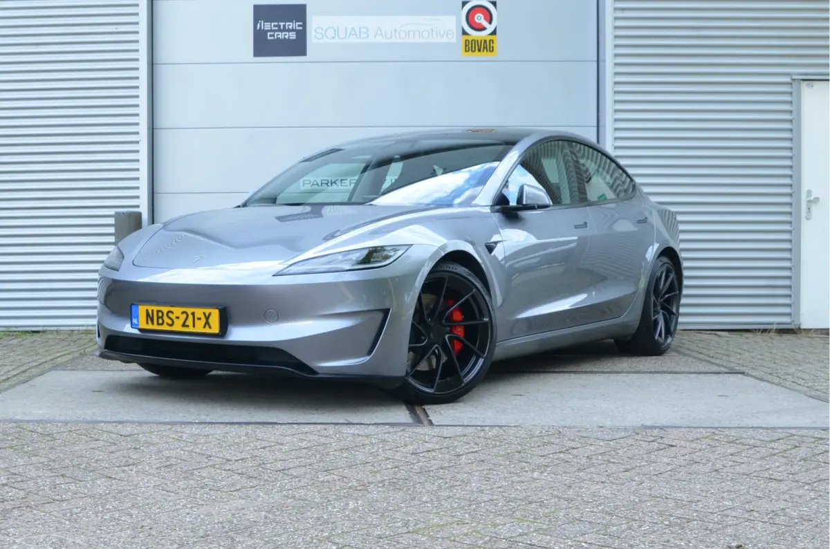 Performance AWD 78 kWh Highland, AutoPilot4.0 (FSD 99,- p/mnd)