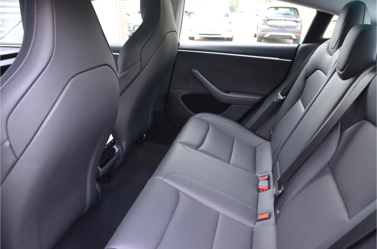 Performance AWD 78 kWh Highland, AutoPilot4.0 (FSD 99,- p/mnd)
