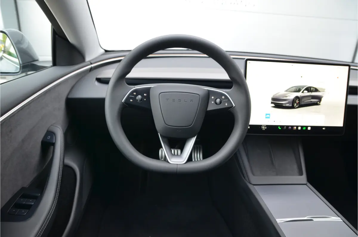 Performance AWD 78 kWh Highland, AutoPilot4.0 (FSD 99,- p/mnd)