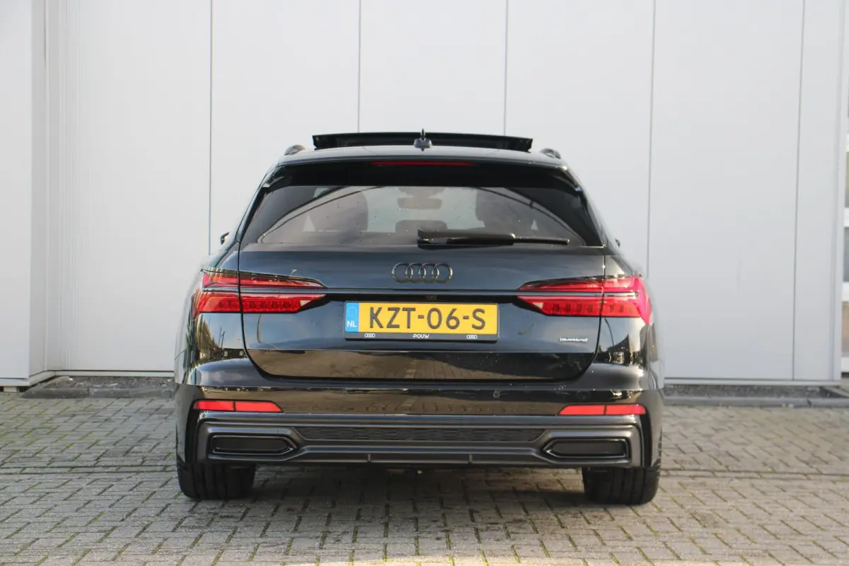 55 TFSIe 367pk quattro Pro Line S Competition | Elektr. Verstlb. Stoelen + Geheugen | Nachtzichtassistent | Adaptieve Cruise Control | Dodehoek Sensor