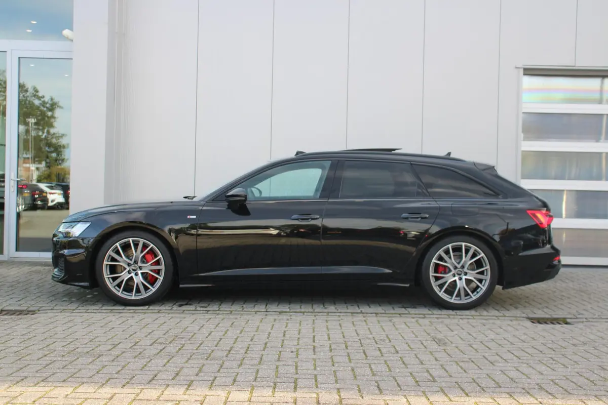 55 TFSIe 367pk quattro Pro Line S Competition | Elektr. Verstlb. Stoelen + Geheugen | Nachtzichtassistent | Adaptieve Cruise Control | Dodehoek Sensor