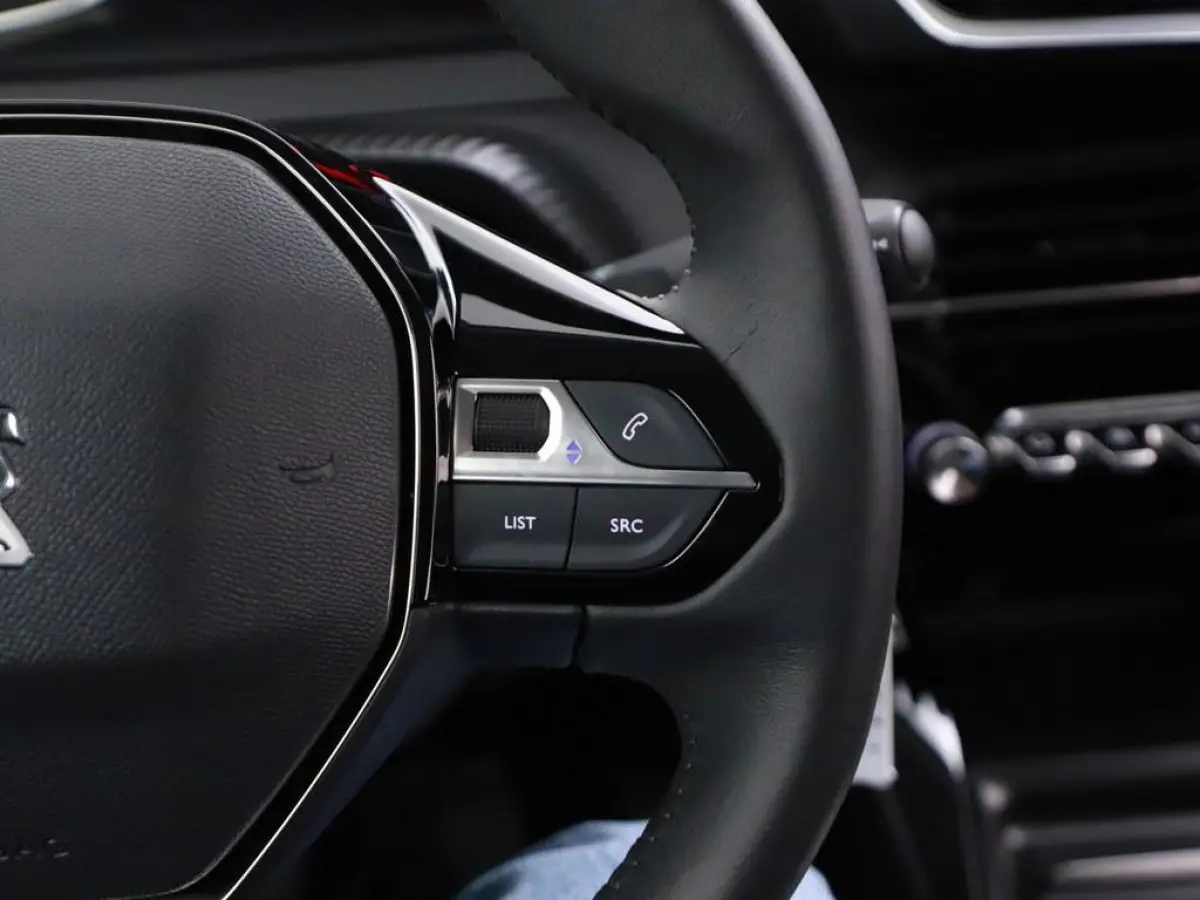 1.2T 130Pk Allure H.Leder/Nav/Camera/Ecc/CarPlay /Dab